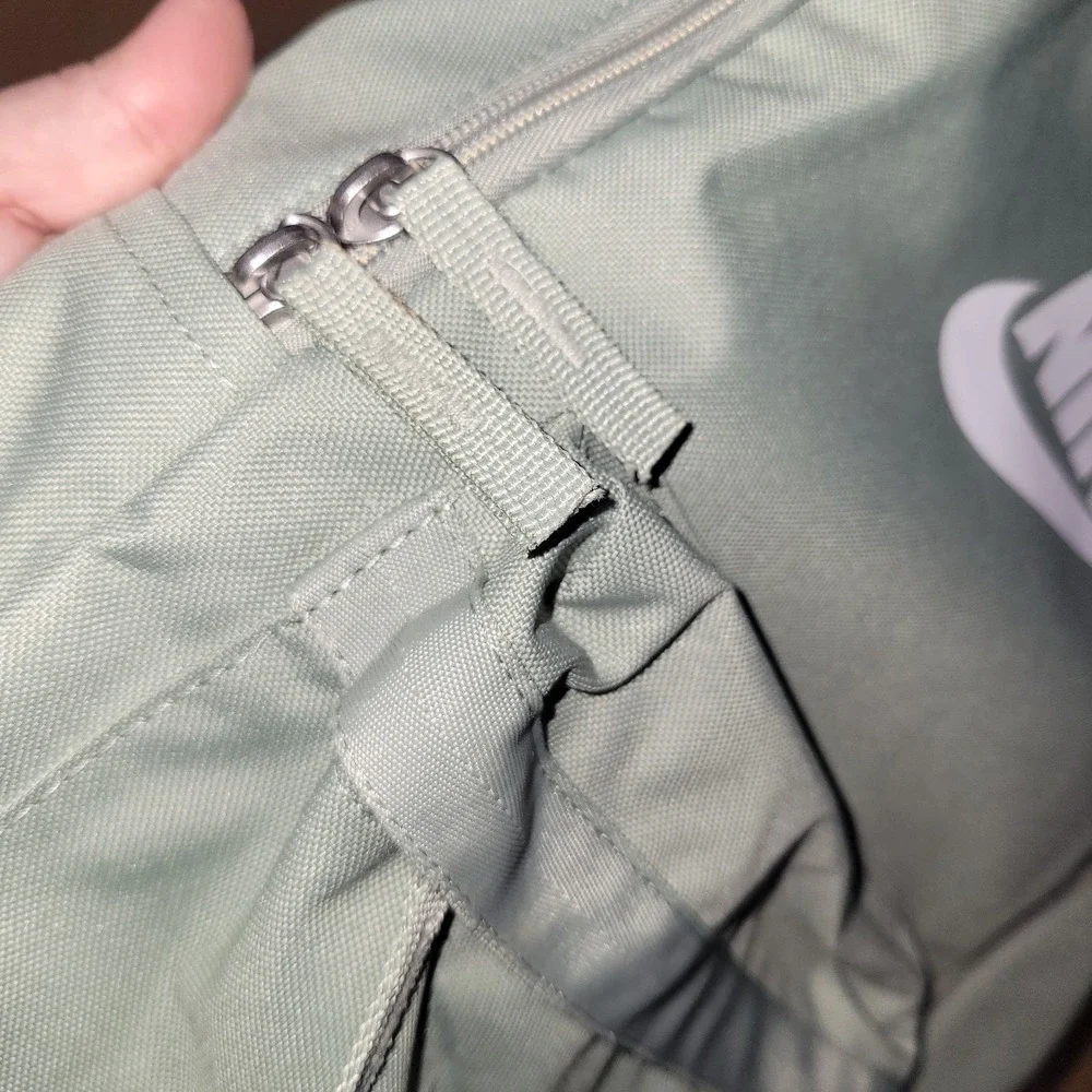 Nike Heritage Backpack Padded Adjustable Straps Laptop Sleeve Sage Green